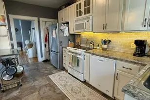 17 E 3rd St, Quarryville, PA 17566 - Photo 6