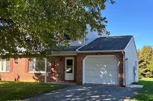 110 S 2nd St, Denver, PA 17517 - Photo 1
