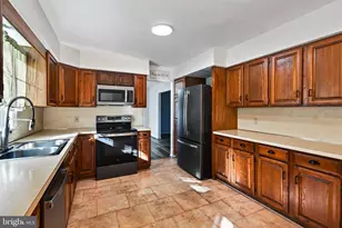 138 Maple St, Narvon, PA 17555 - Photo 10