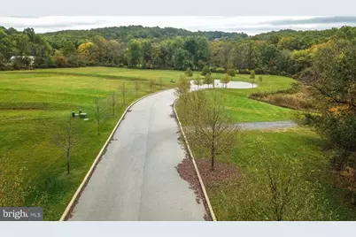 2212 S Melrose Lane, Bethlehem, PA 18015 - Photo 4