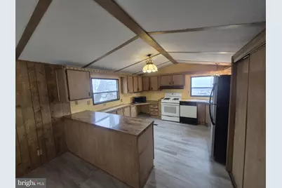 146 Mountain Village, Macungie, PA 18062 - Photo 2
