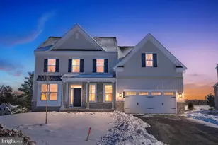 126 Ashford Dr, Coopersburg, PA 18036 - Photo 4