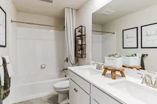 2041 Gregory Dr, Allentown, PA 18103 - Photo 14