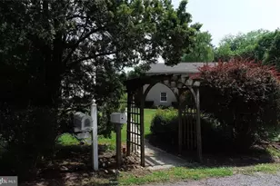 3305 Municipal Dr, Whitehall, PA 18052 - Photo 32