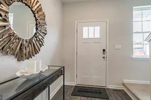 1081 Meadowlark Dr, Fogelsville, PA 18051 - Photo 2