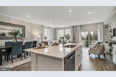 1077 Meadowlark Drive, Fogelsville, PA 18051 - Photo 6