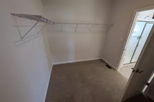 1553 Dresden Dr, Breinigsville, PA 18031 - Photo 24