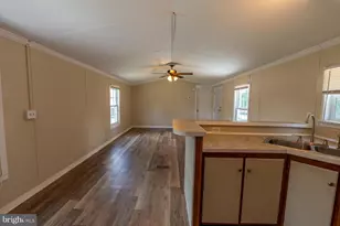 4403 Wolfs Crossing Rd, Orefield, PA 18069 - Photo 14