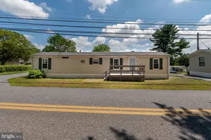 4403 Wolfs Crossing Rd, Orefield, PA 18069 - Photo 1