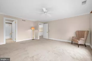 4303 W Wyndemere Cir, Schnecksville, PA 18078 - Photo 44