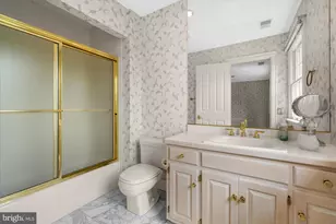 4303 W Wyndemere Cir, Schnecksville, PA 18078 - Photo 48