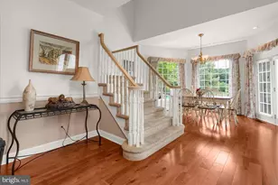 4303 W Wyndemere Cir, Schnecksville, PA 18078 - Photo 16