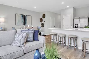 1251 Susan Cir, Breinigsville, PA 18031 - Photo 4