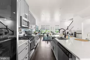 7555 Clayton Ave, Coopersburg, PA 18036 - Photo 12