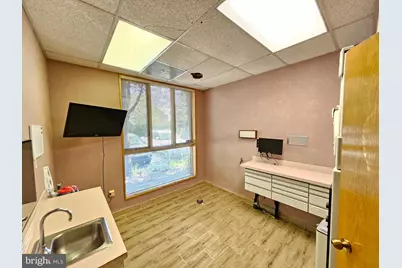 1815 Schadt Avenue, Whitehall, PA 18052 - Photo 24