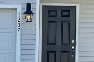 1207 Susan Cir, Breinigsville, PA 18031 - Photo 2