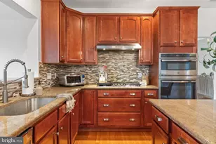 4490 Canterbury Dr, Emmaus, PA 18049 - Photo 12