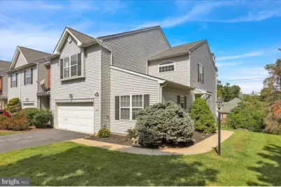 301 Hawthorne Lane, Whitehall, PA 18052 - Photo 1