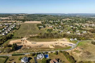 5600 Majestic View Dr, Schnecksville, PA 18078 - Photo 48