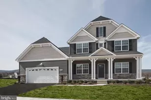 5600 Majestic View Dr, Schnecksville, PA 18078 - Photo 4