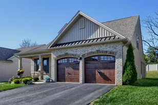 3623 Daylily Dr, Emmaus, PA 18049 - Photo 2