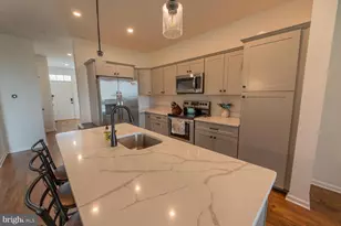 543 Long St, Emmaus, PA 18049 - Photo 8