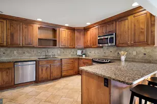 9032 Claussville Rd, Fogelsville, PA 18051 - Photo 14