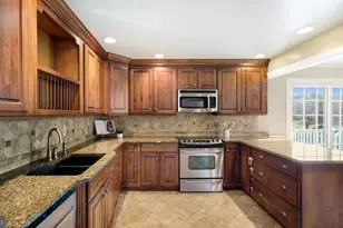 9032 Claussville Rd, Fogelsville, PA 18051 - Photo 16