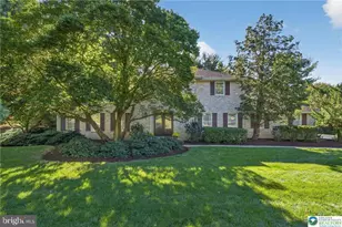 1830 Sherwood Rd, Allentown, PA 18103 - Photo 2