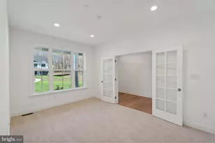 114 Ashford Dr, Coopersburg, PA 18036 - Photo 4