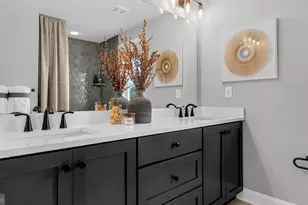 173 Ashford Dr, Coopersburg, PA 18036 - Photo 4