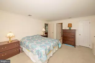 2570 Millbrook Dr, Emmaus, PA 18049 - Photo 34