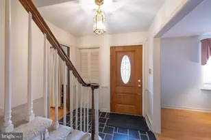 2570 Millbrook Dr, Emmaus, PA 18049 - Photo 8