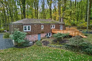340 Chestnut Hill Rd, Emmaus, PA 18049 - Photo 6