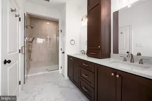 4268 Stonebridge Dr, Bethlehem, PA 18015 - Photo 24