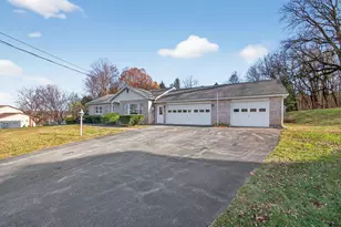 5202 Mill Rd, Emmaus, PA 18049 - Photo 38