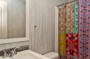 1041 Dogwood St, Laurys Station, PA 18059 - Photo 22