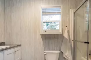 1041 Dogwood St, Laurys Station, PA 18059 - Photo 14