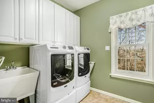 3186 Overlook Dr, Emmaus, PA 18049 - Photo 20