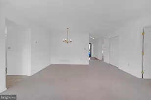 4212 Belmont Cir, Whitehall, PA 18052 - Photo 8