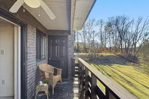 1575 Creekside Rd, Whitehall, PA 18052 - Photo 8