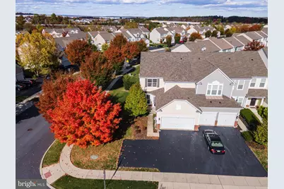 8524 Mayfair Court, Breinigsville, PA 18031 - Photo 2