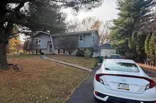 1270 Minesite Rd, Allentown, PA 18103 - Photo 6