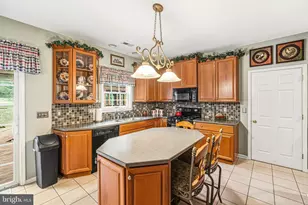 4698 Berwyn Ln, Macungie, PA 18062 - Photo 16