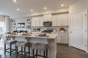 1069 Meadowlark Dr, Fogelsville, PA 18051 - Photo 20