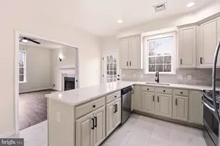 2243 Oakwood Ct, Fogelsville, PA 18051 - Photo 42