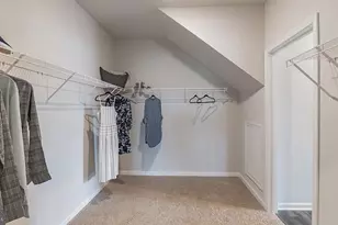 1506 Dresden Dr, Breinigsville, PA 18031 - Photo 14