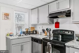 8914 Brookdale Rd, Breinigsville, PA 18031 - Photo 14