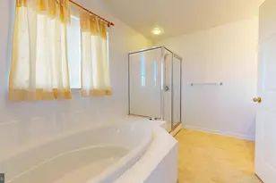 4039 Tournament Ct, Center Valley, PA 18034 - Photo 34