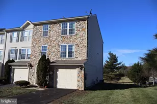 4039 Tournament Ct, Center Valley, PA 18034 - Photo 46